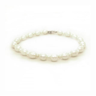 9K White Gold Pearl Bracelet  /7’’